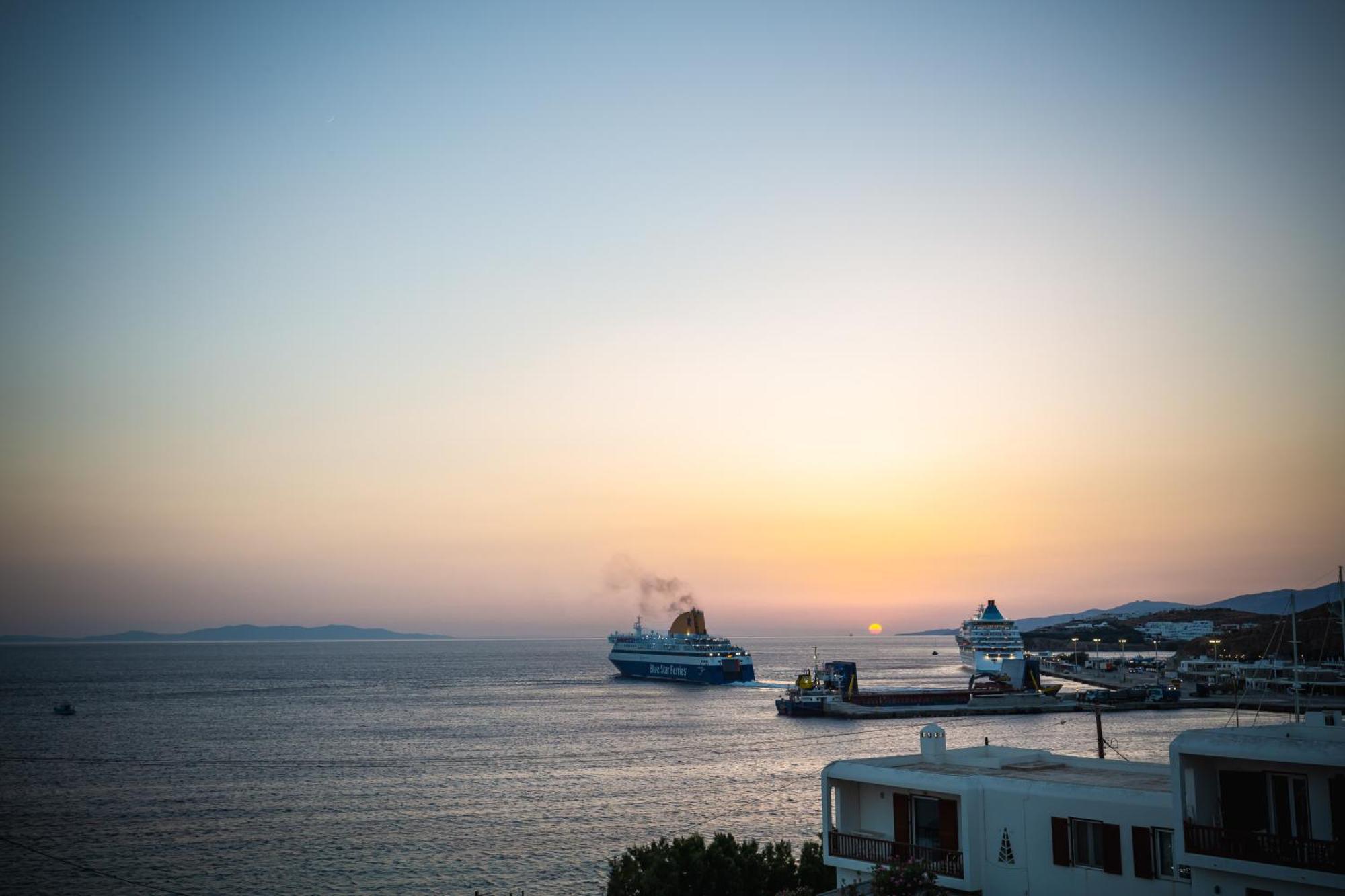 Namaste Boutique Apartments Mykonos Tourlos Exterior photo