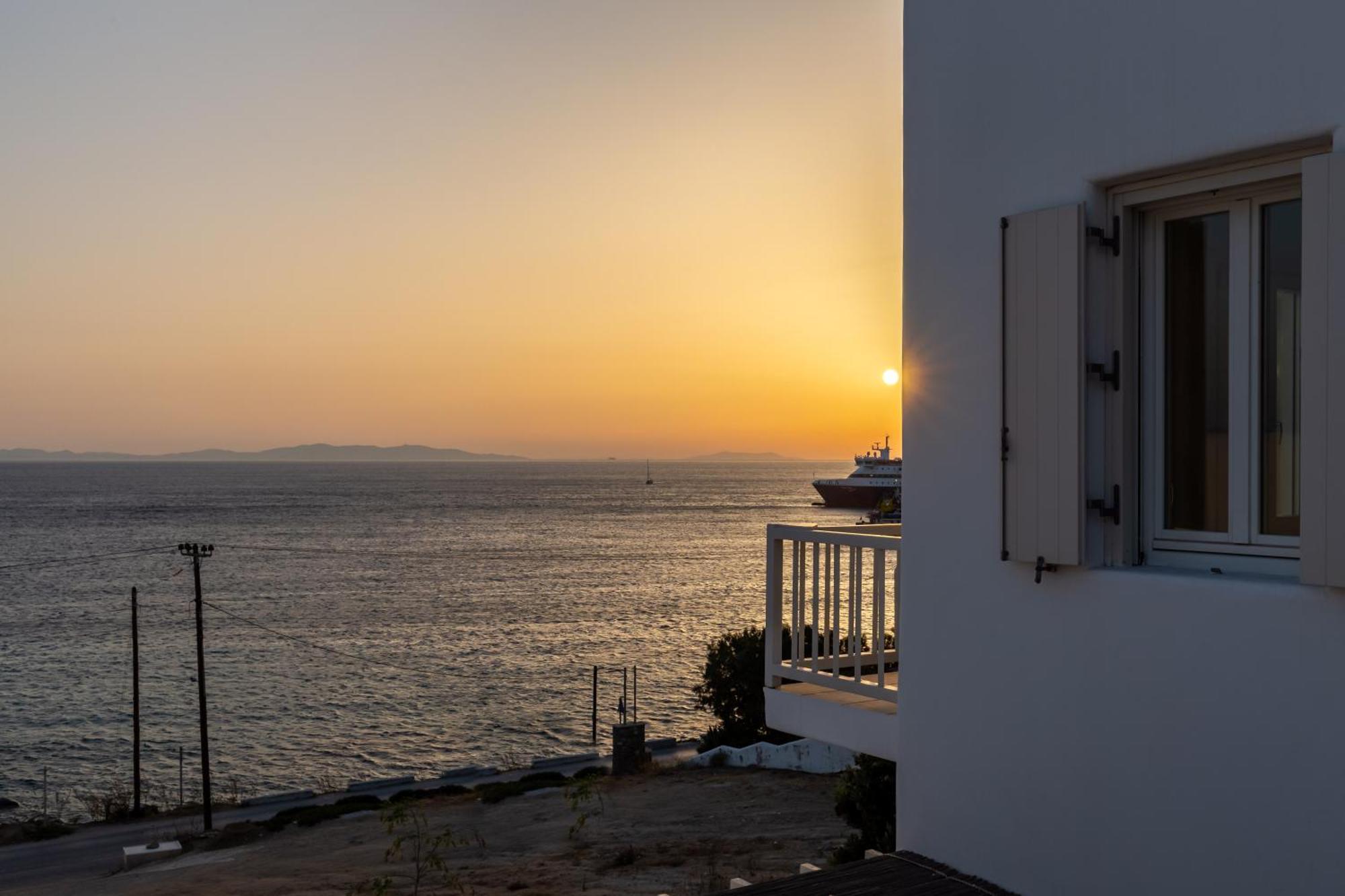 Namaste Boutique Apartments Mykonos Tourlos Exterior photo