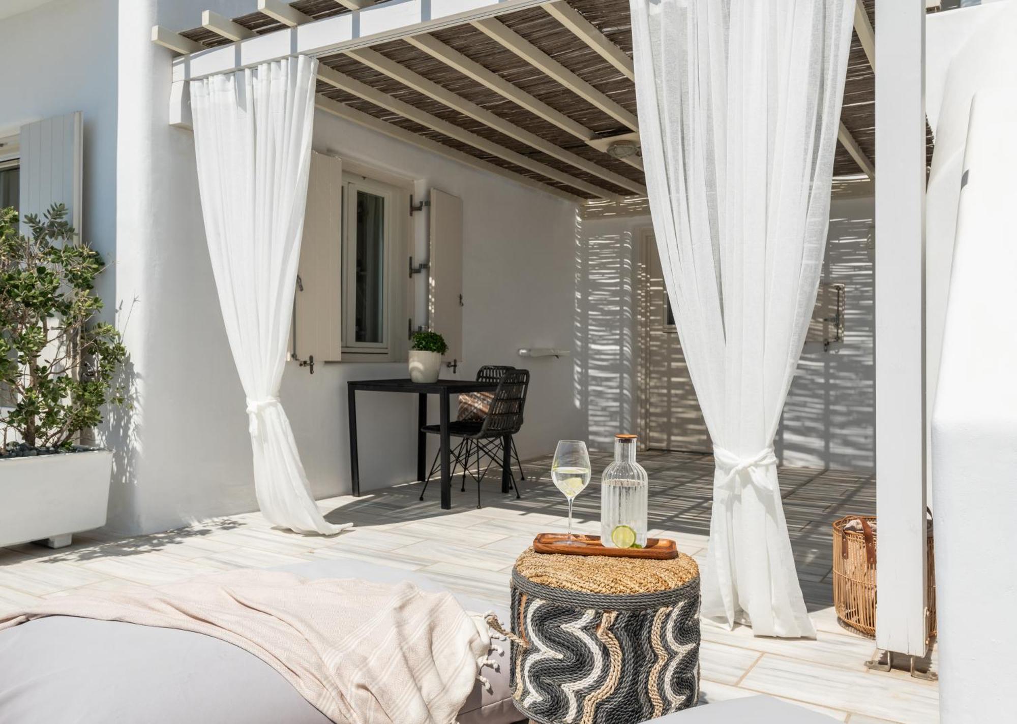 Namaste Boutique Apartments Mykonos Tourlos Exterior photo